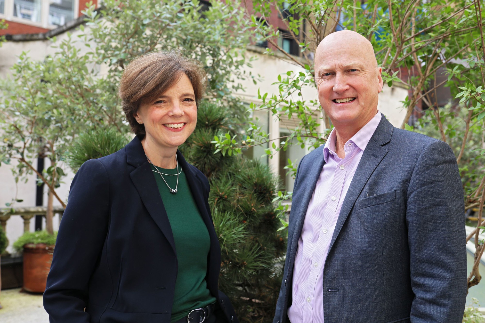 Two Killik & Co advisers, an Investment Manager and a Wealth Planner, in conversation